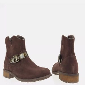 NWT Ugg Australia Milnor brown suede boots size 5